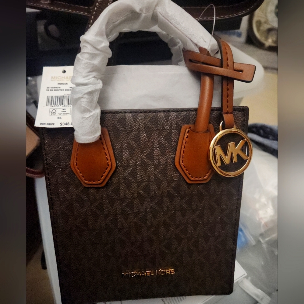 Michael Kors Mercer Small Leather Crossbody Bag